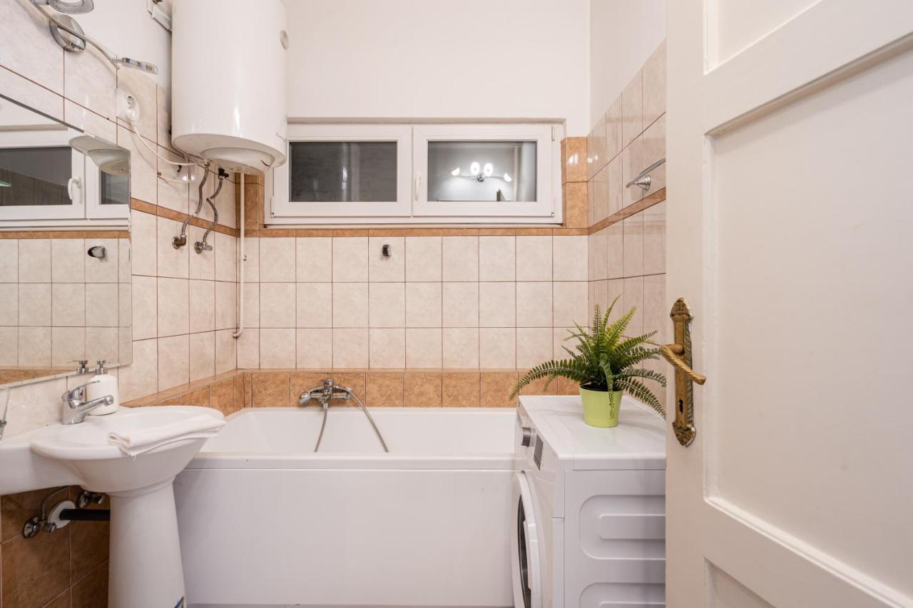 Vulcan Studio Near Danube Будапеща Екстериор снимка